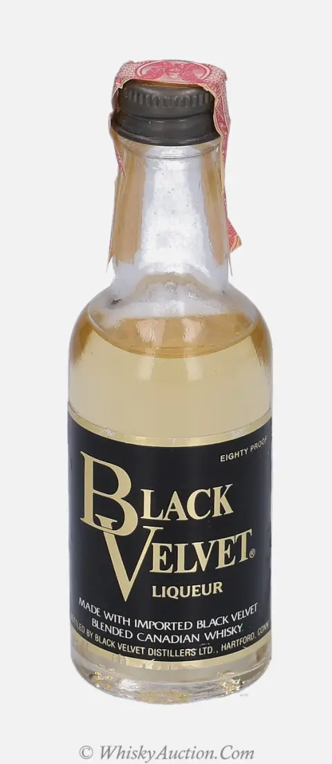 Blended canadisk whisky