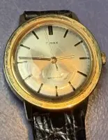 Mekanisk HAU "Timex" håndoptræk, værk går, læderrem