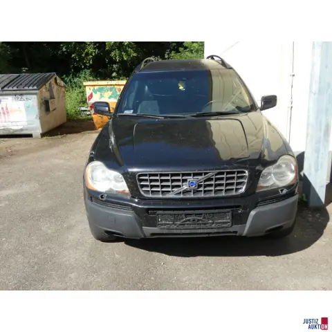 سيارة Volvo XC90