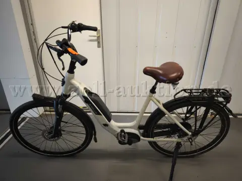1 bayan bisikleti, e-bisiklet, STELLA / BOSCH, 8 vites, 28 inç