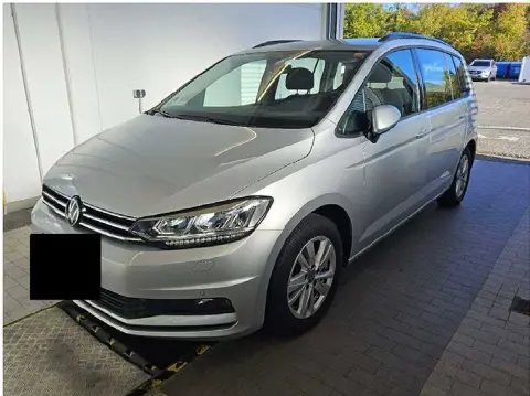 1 VW Touran 2.0 TDI Comfortline