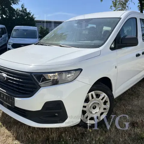 Többcélú jármű FORD Tourneo Connect 2.0 TDCi