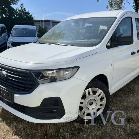 Többcélú jármű FORD Tourneo Connect 2.0 TDCi