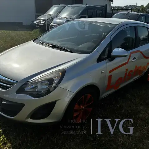 Többcélú jármű OPEL Corsa