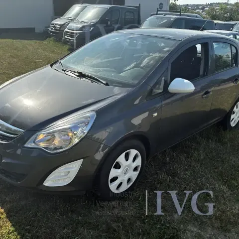 Veicolo multiuso OPEL Corsa