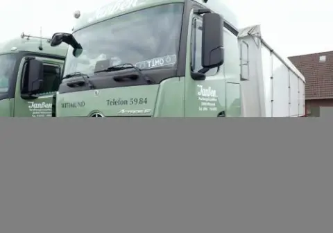 Two-axle tractor unit Mercedes-Benz Actros F1846, registration WTM-WY 44, first registration 19.07.2021, roadworthiness test until 07/27, 335 kW