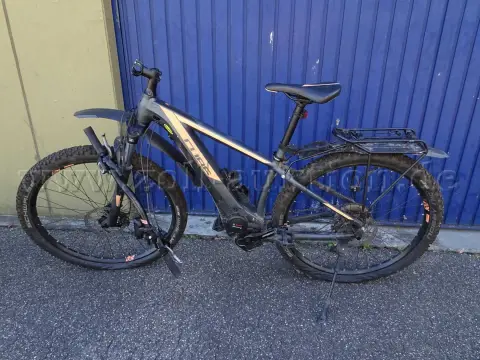 1 adet Cube Access Hybrid EXC 500 elektrikli bisiklet, kadro: 17 inç, lastik: 29 inç