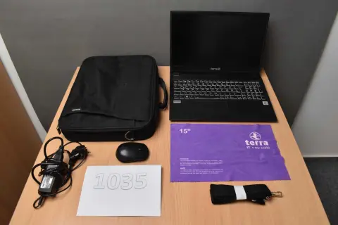 1 Terra Mobile 1516 – 笔记本电脑 – 39.6 厘米（15.6 英寸）