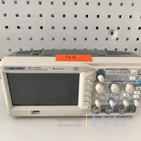 راسم إشارة SIGLENT SDS 1102CNL