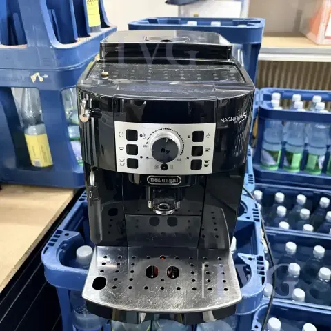 Kaffemaskin DELONGHI Magnifica S