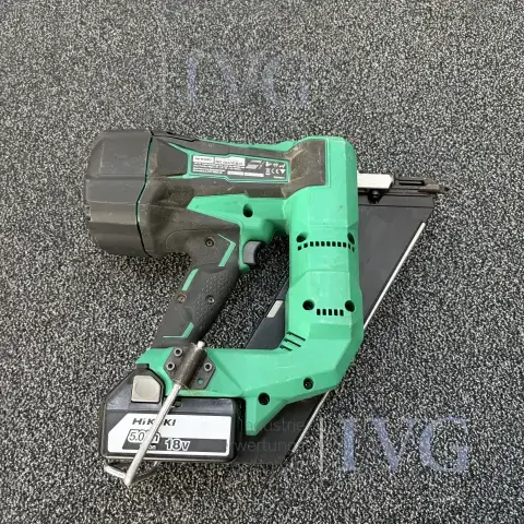 Batteridrevet strimmelsømtepistol HIKOKI NR 1890DBCL