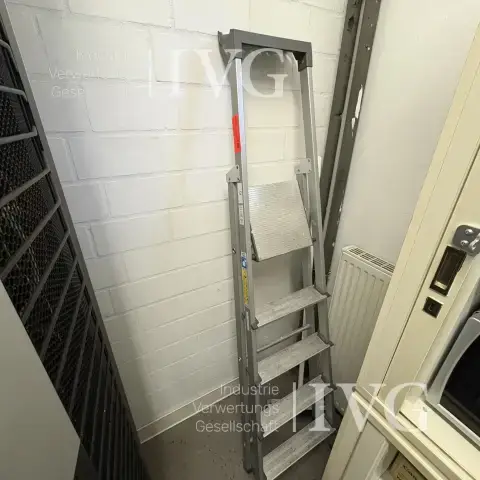 Aluminiumsstående stige ZARGES