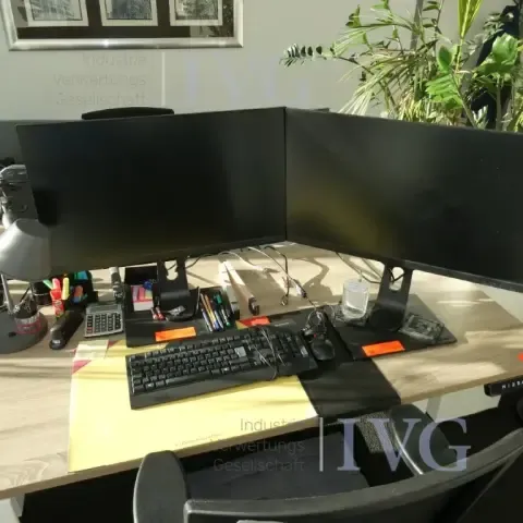 Düz ekranlar LENOVO L27i-30