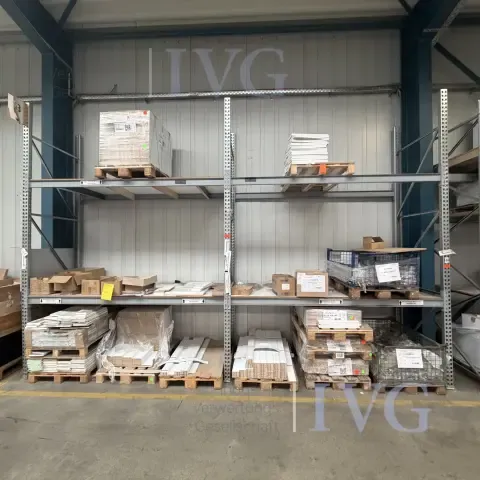 Zware stelling (grijs)