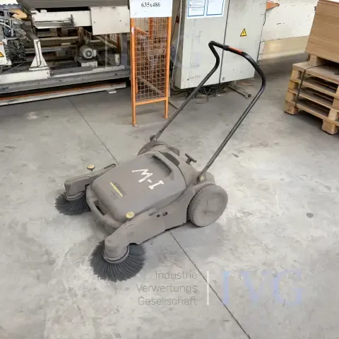 KÄRCHER KM70/20C 清扫机