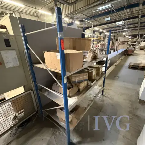Steel plug-in shelving unit