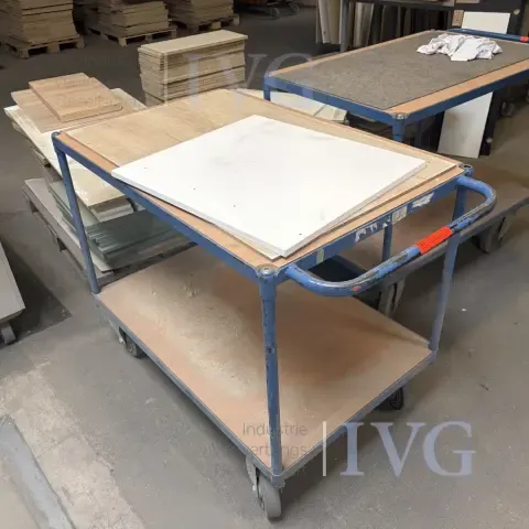 Etagevogn (blå)
