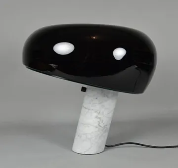 ACHILLE & PIER GIACOMO CASTIGLIONI。灯具 "SNOOPY"。