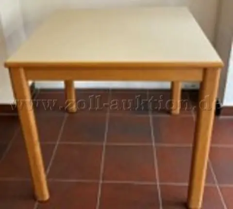 16 menzai asztal