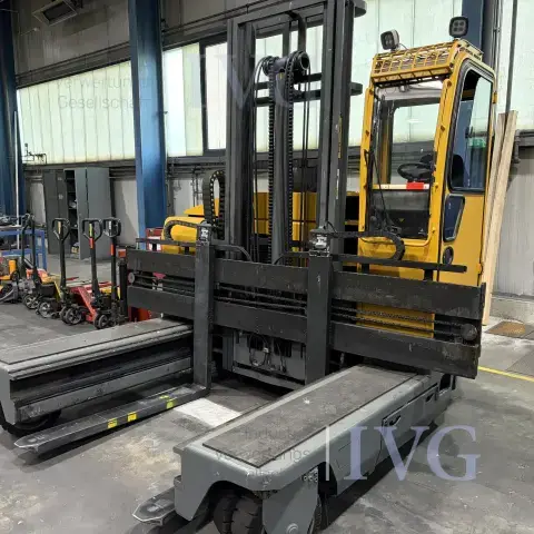 Stivuitor lateral electric BAUMANN FOXX 40/14/40