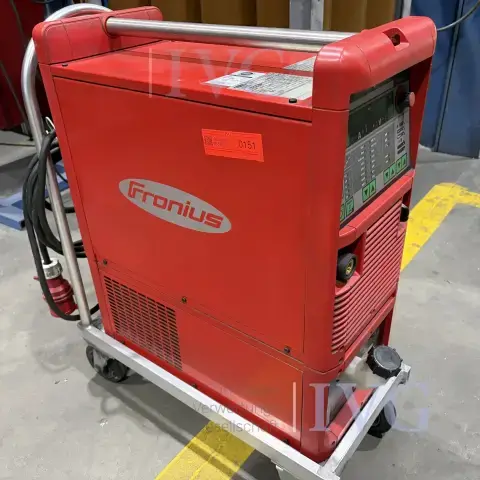 Saldatrice a gas protettivo FRONIUS TransPuls Synergic 4000