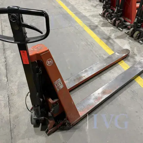 BT HLE1000剪叉式托盘搬运车