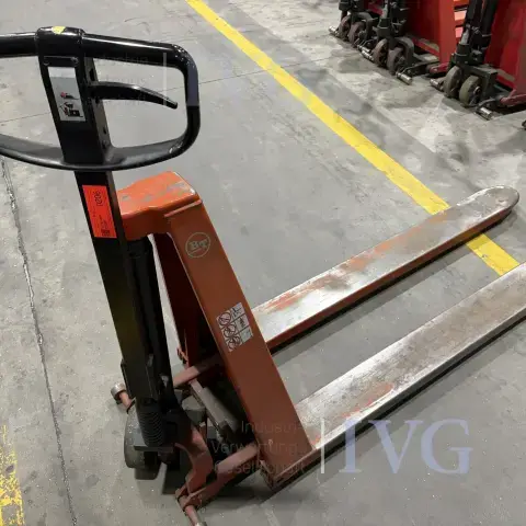 BT 剪叉式托盘搬运车