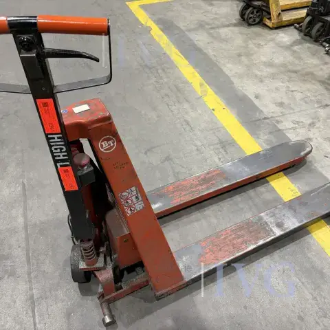 BT HLE1000 电动剪叉式搬运车