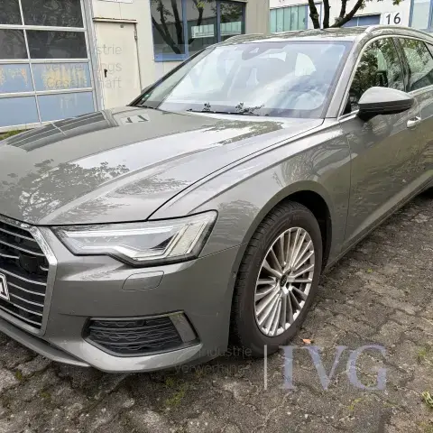 Kombi személygépkocsi AUDI A6 Avant