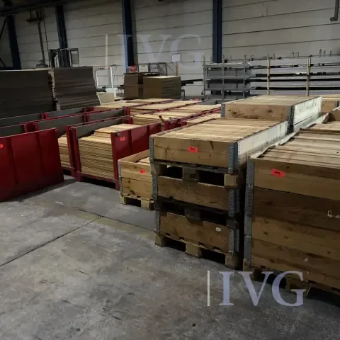 Lot „Spacer”