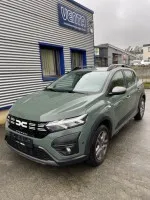 1 samochód Dacia Sandero