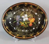 Bandeja historicista, probablemente Braunschweig hacia 1880, alemán