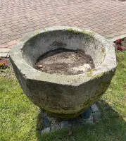 Pila bautismal gótica, siglos XII-XIII, centro de Alemania, zona de Goslar