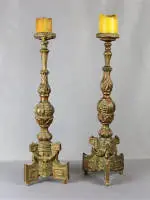 Pareja de candelabros clasicistas, finales del siglo XVIII, sur de Alemania