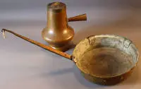 Dos tostadores de café, probablemente orientales, siglo XIX, norte de África