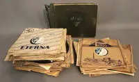 Colección de aprox. 50 discos de pizarra, primera mitad del siglo XX, alemán