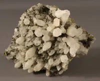 Quartz blanc / cristal de roche, probablement Roumanie