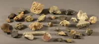 Lot - collection de minéraux, pierres brutes non traitées