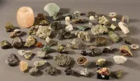 Lot - Collection de minéraux, pierres brutes non traitées