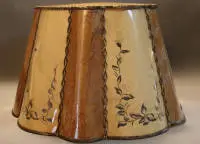 Pantalla de lámpara de pie de estilo modernista, alemana hacia 1900-1920