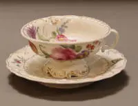 Tasse vitrine Biedermeier, Silésie vers 1830-50