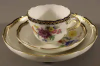 Tasse de vitrine, marque aux épées Meissen, premier tiers du 20e s., allemande
