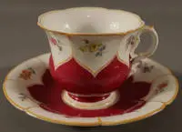 Tasse de vitrine, marque aux épées Meissen, premier tiers du 20e s., allemand