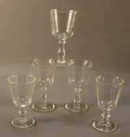 Cinq verres de taverne, historicisme avant 1900, allemands