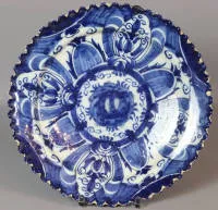 Assiette à tulipes de Delft du 18e s., Hollande