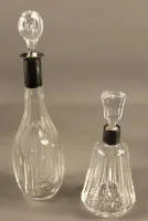带银饰的两只玻璃瓶，约1900-1920年，德国