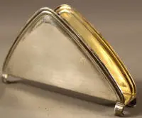 Porte-serviettes en argent, seconde moitié du XXe siècle, allemand