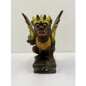Trestatue