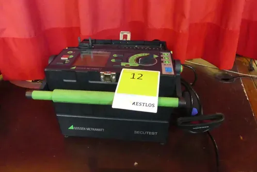 Gossen Metrawatt - készülékteszter/elektromos készülékek biztonsági vizsgálója, Datalogic vonalkódolvasóval és tartozékokkal