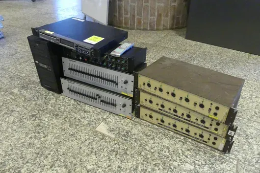 Набір 19"-rack-пристроїв, 8 частин